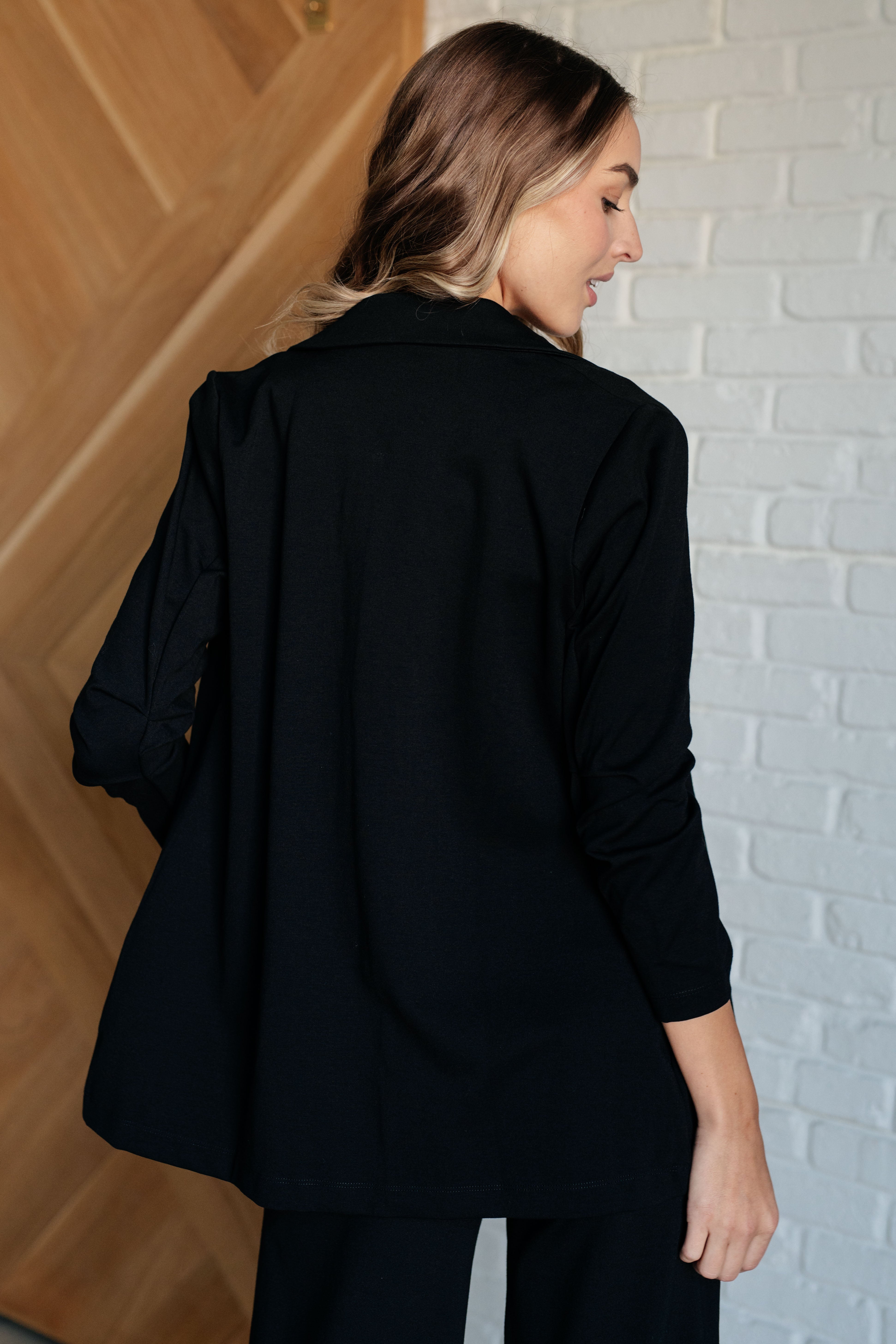 Magic 3/4 Blazer in Black    Layers Ave Shops- Tilden Co.