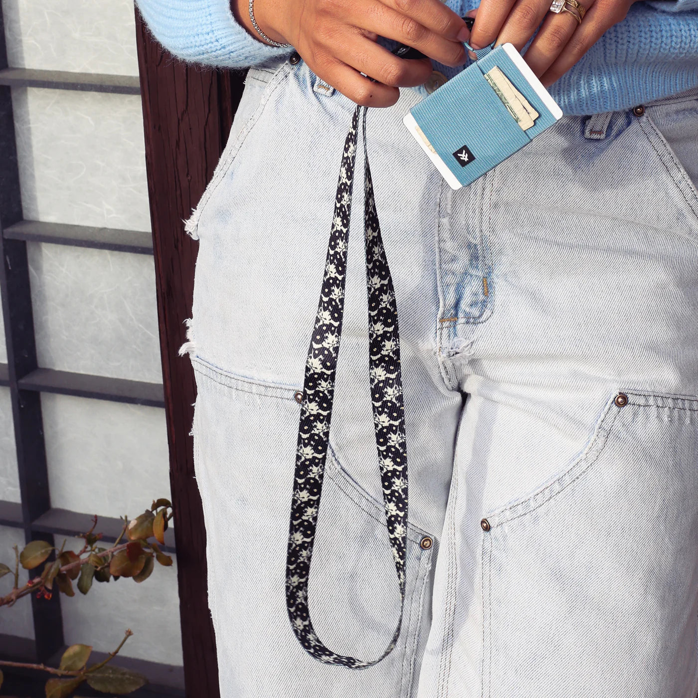 Thread Neck Lanyard    Lanyards Thread- Tilden Co.