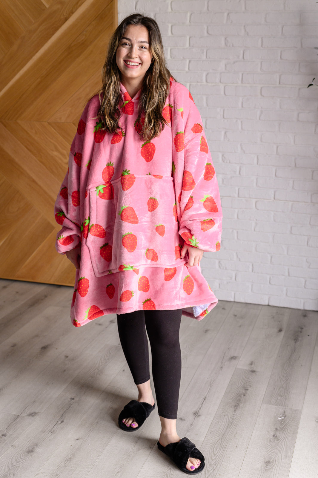 Oversized Blanket Hoodie in Strawberry Layers Ave Shops- Tilden Co.