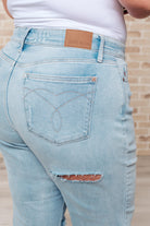 Parker High Rise 90's Straight Jeans    Denim Ave Shops- Tilden Co.