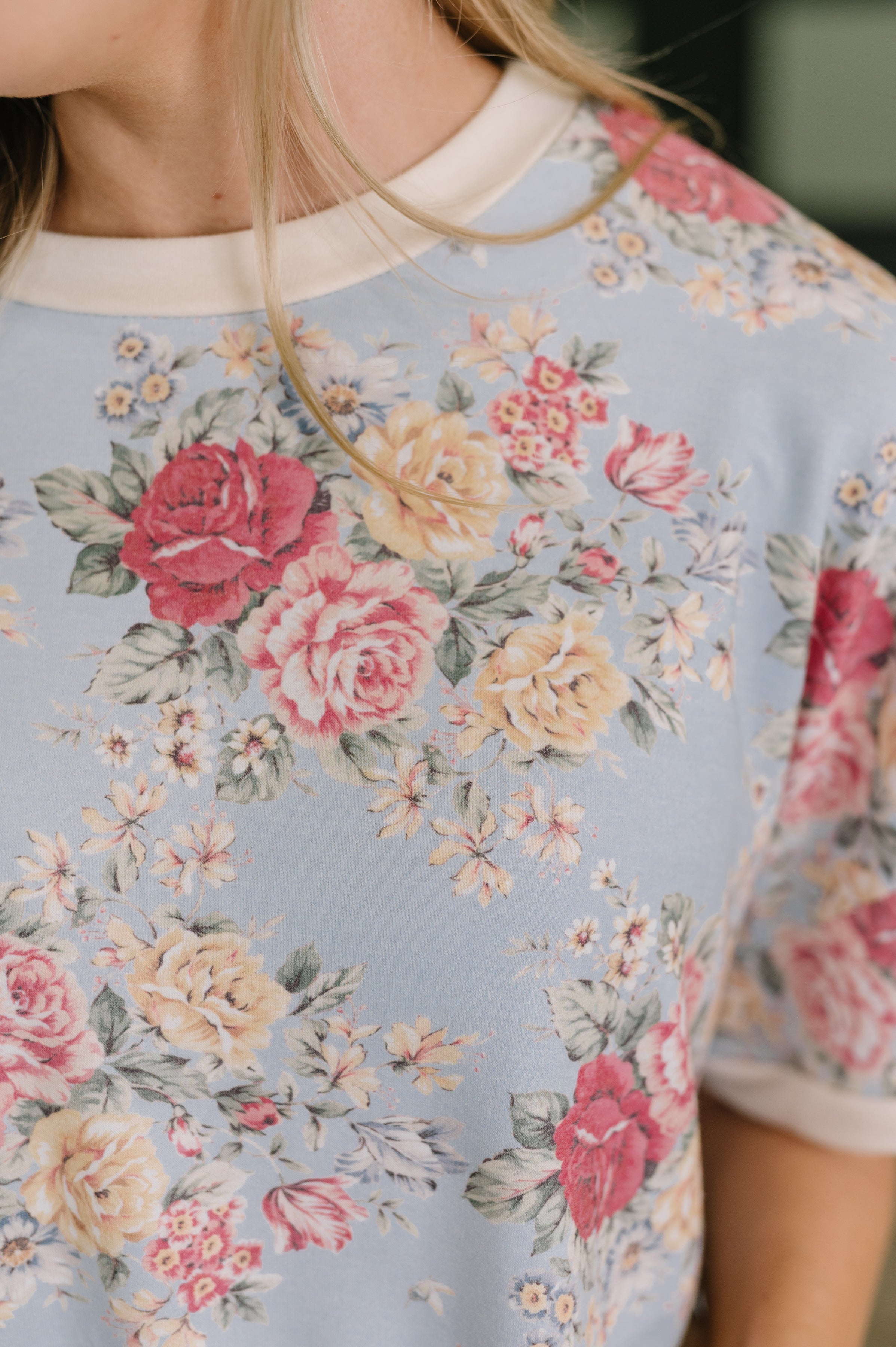 Perfect Season Floral Print Relaxed Tee Womens Ave Shops- Tilden Co.
