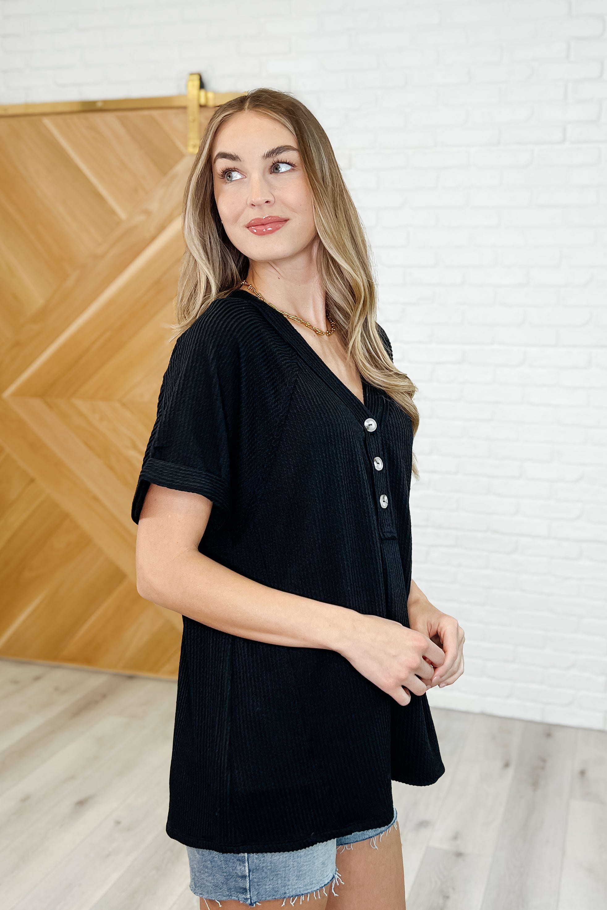Plain and Sassy V-Neck Tee in Black Womens Ave Shops- Tilden Co.