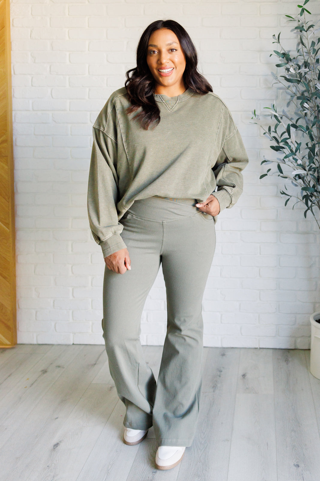 Quick Fix Mineral Wash Crew Neck Pullover in Army Green    Tops Ave Shops- Tilden Co.