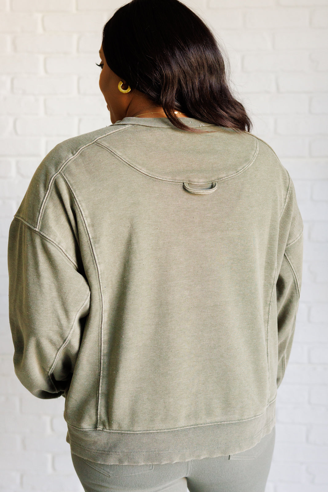 Quick Fix Mineral Wash Crew Neck Pullover in Army Green    Tops Ave Shops- Tilden Co.