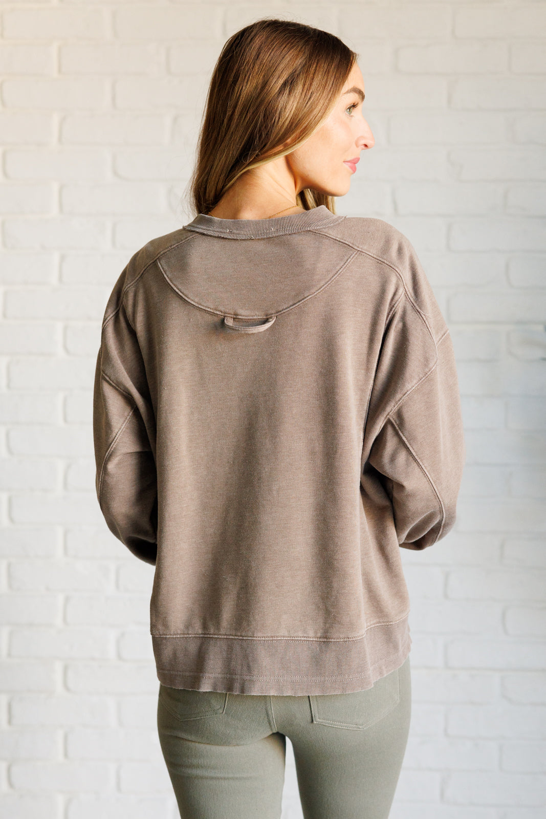 Quick Fix Mineral Wash Crew Neck Pullover in Mocha    Tops Ave Shops- Tilden Co.