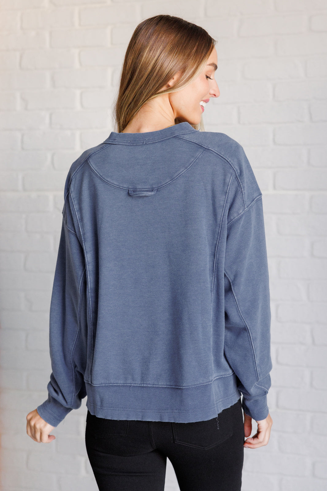 Quick Fix Mineral Wash Crew Neck Pullover in Psychic    Tops Ave Shops- Tilden Co.