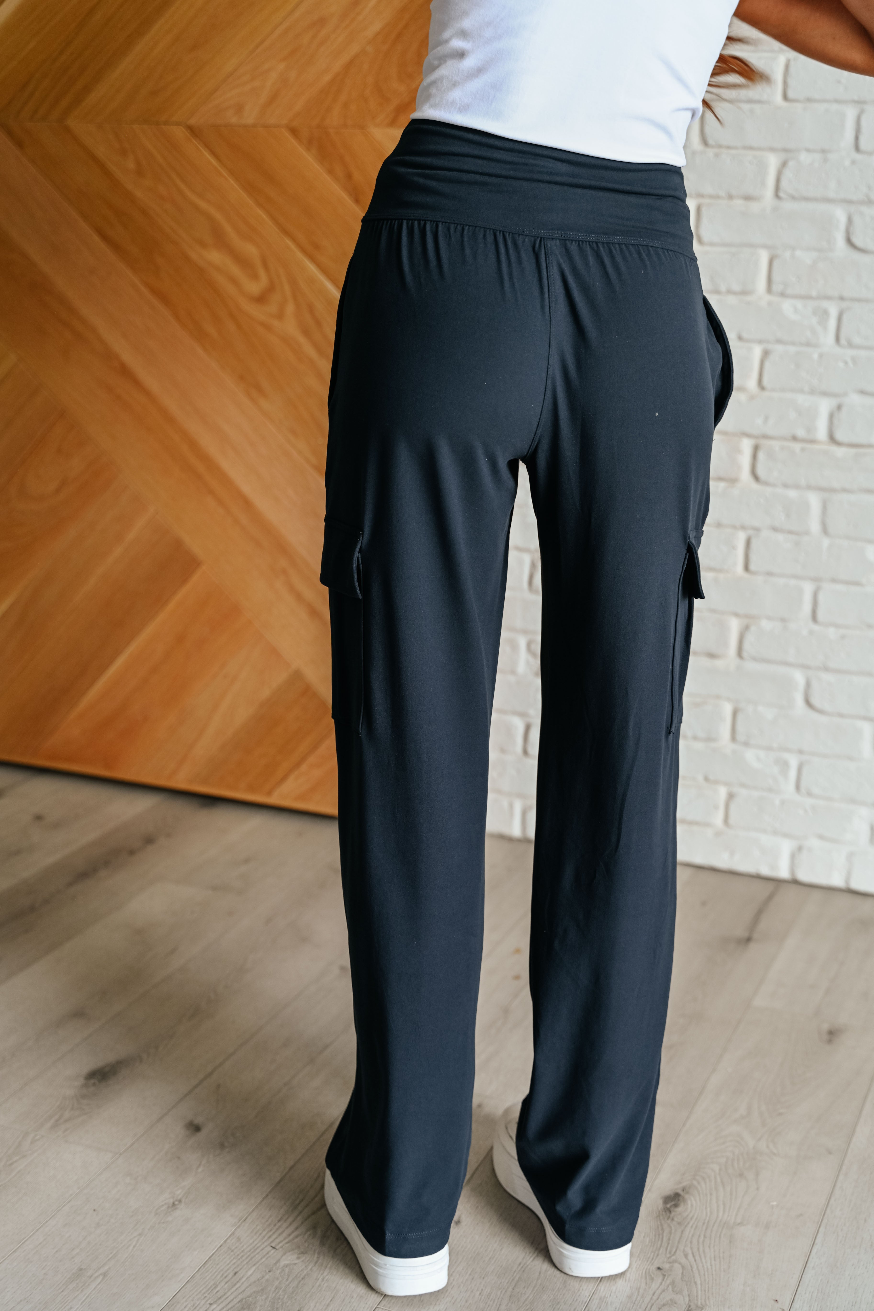 Race to Relax Cargo Pants in Nocturnal Navy    Athleisure Ave Shops- Tilden Co.