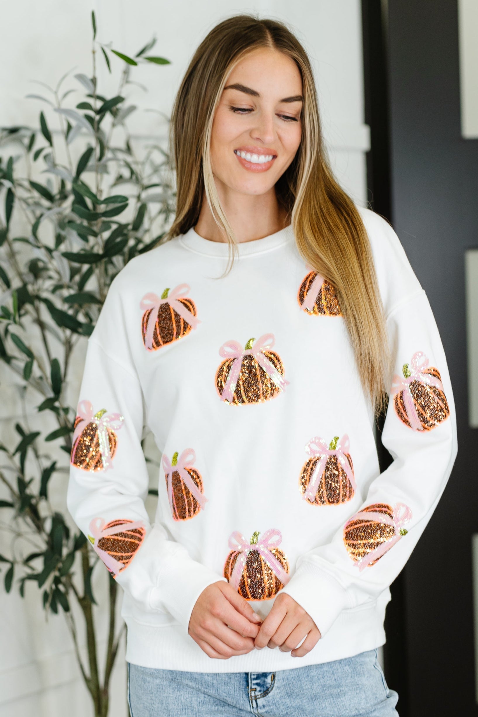 PREORDER: Sequin Pumpkin Bow Pullover Womens Ave Shops- Tilden Co.