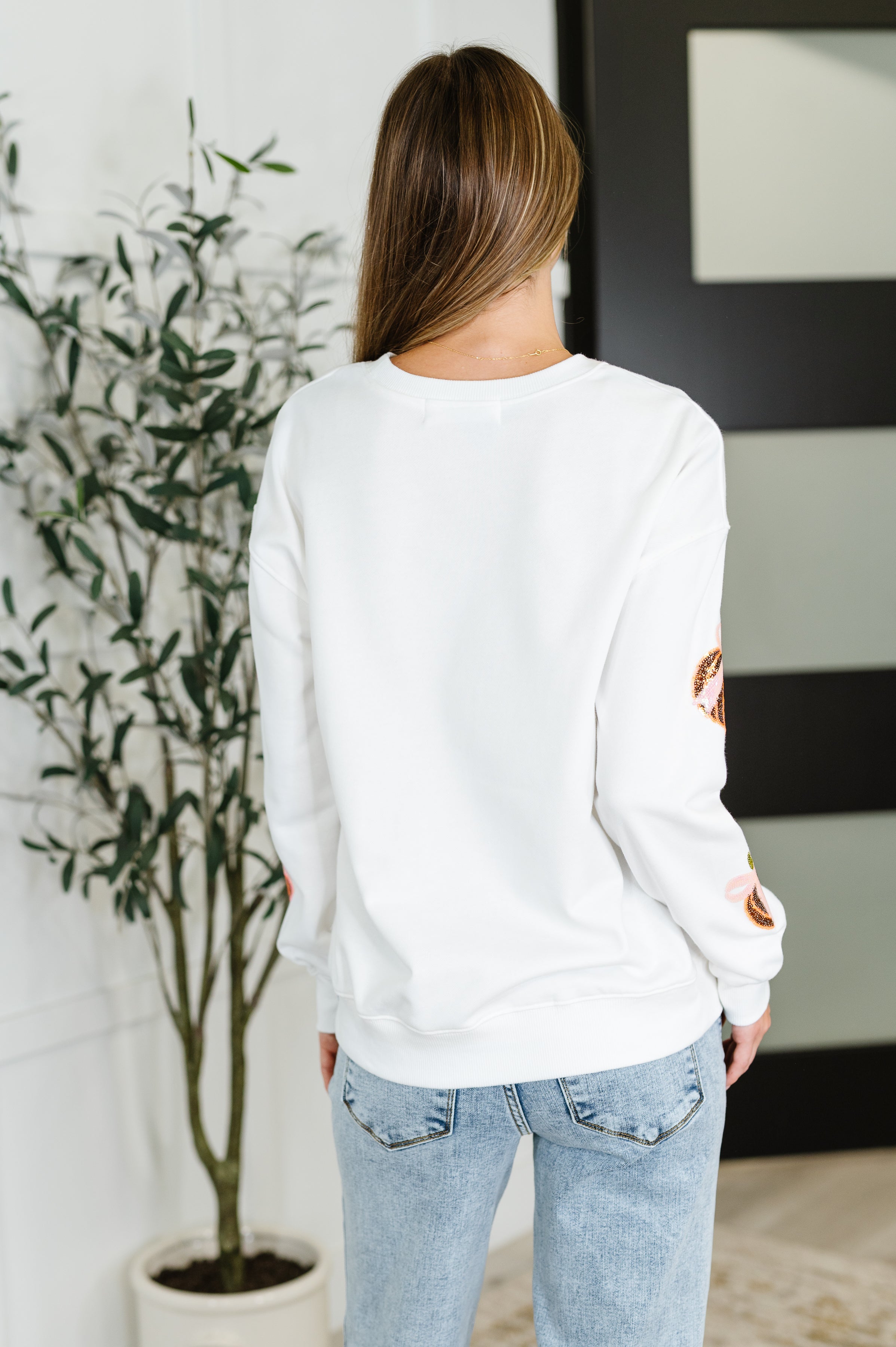 PREORDER: Sequin Pumpkin Bow Pullover Womens Ave Shops- Tilden Co.