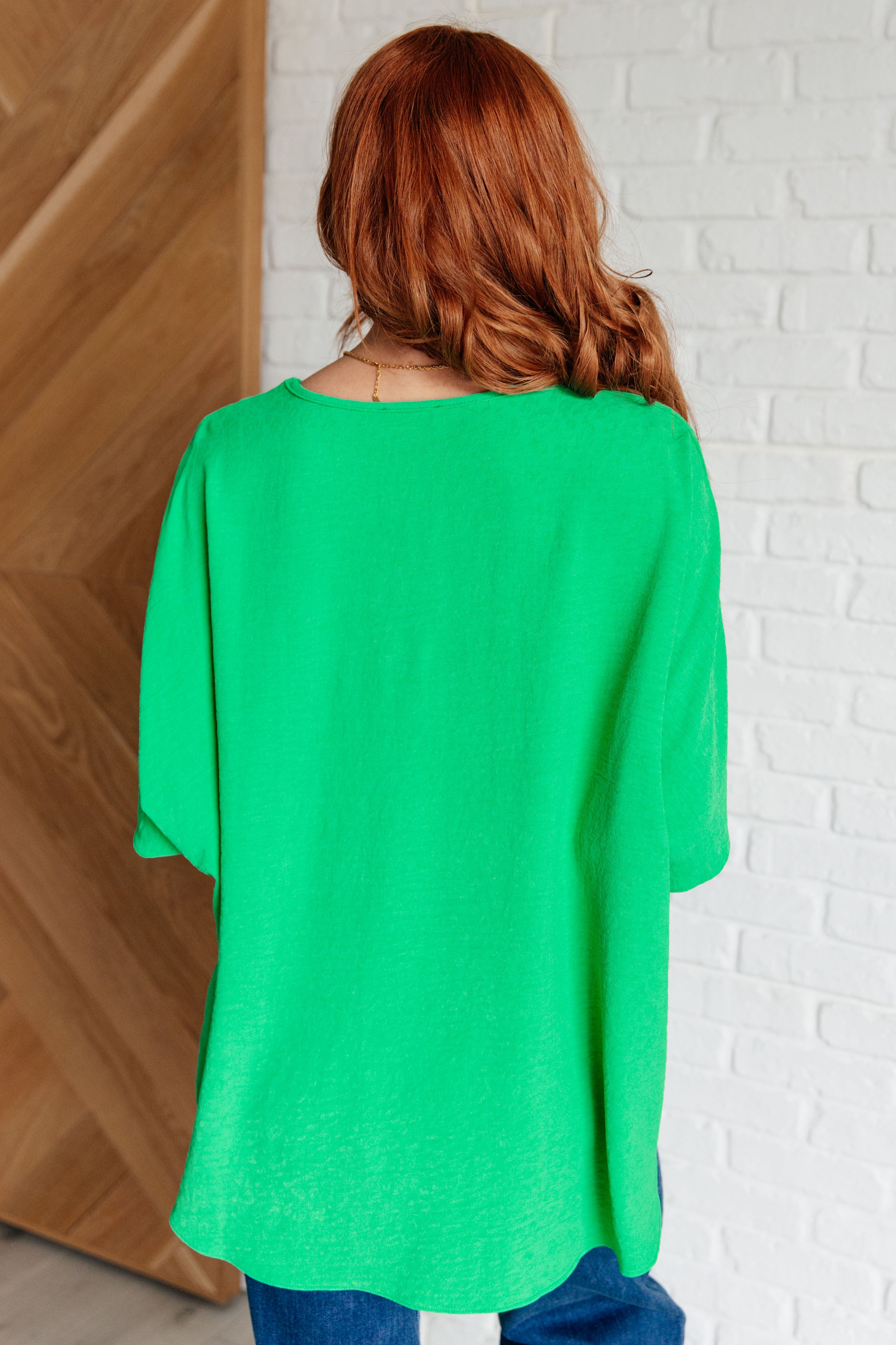 Set the Expectation V-Neck Top Tops Ave Shops- Tilden Co.
