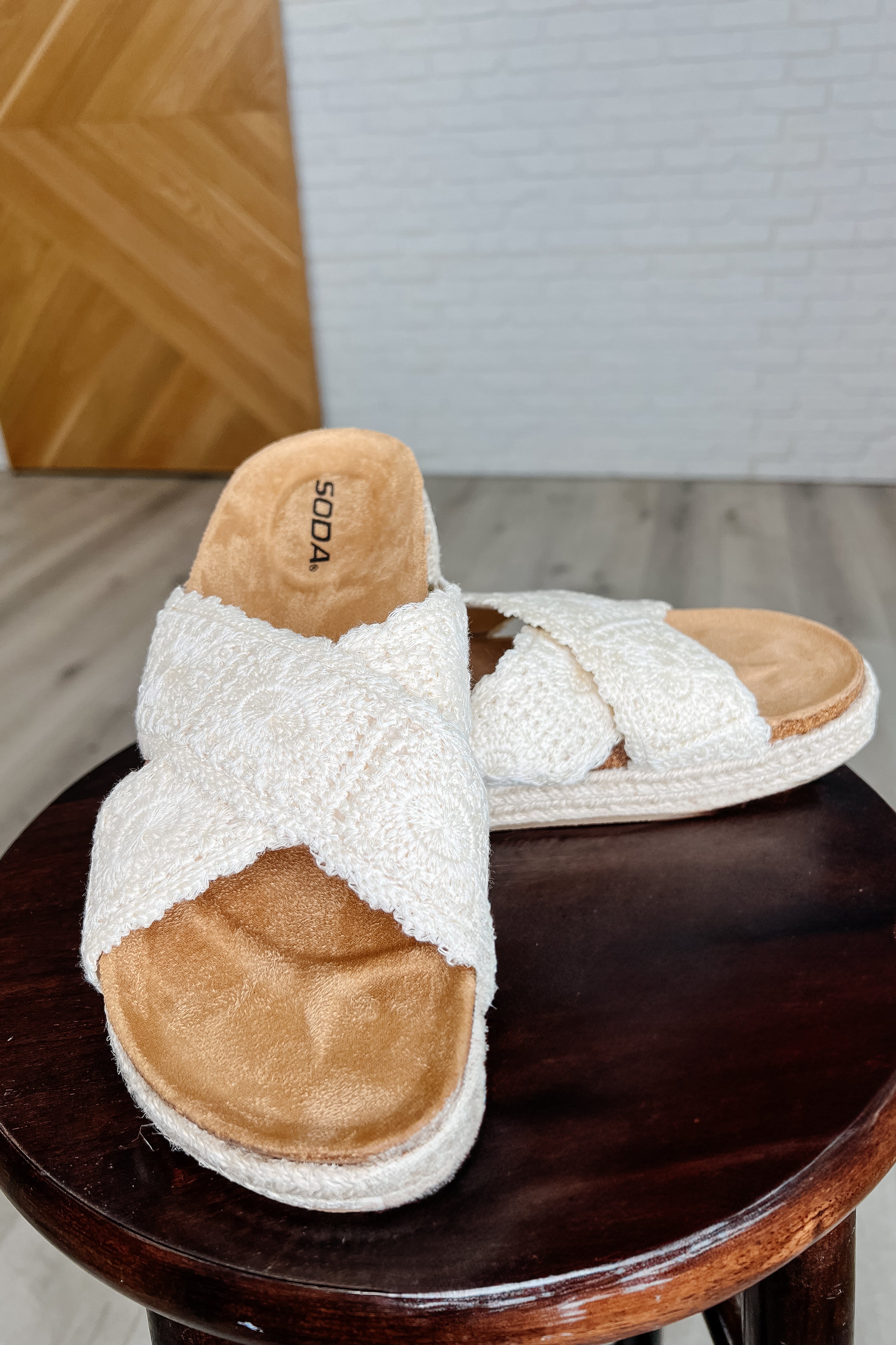 Shoreline Stride Sandals in Sadina Beige Womens Ave Shops- Tilden Co.