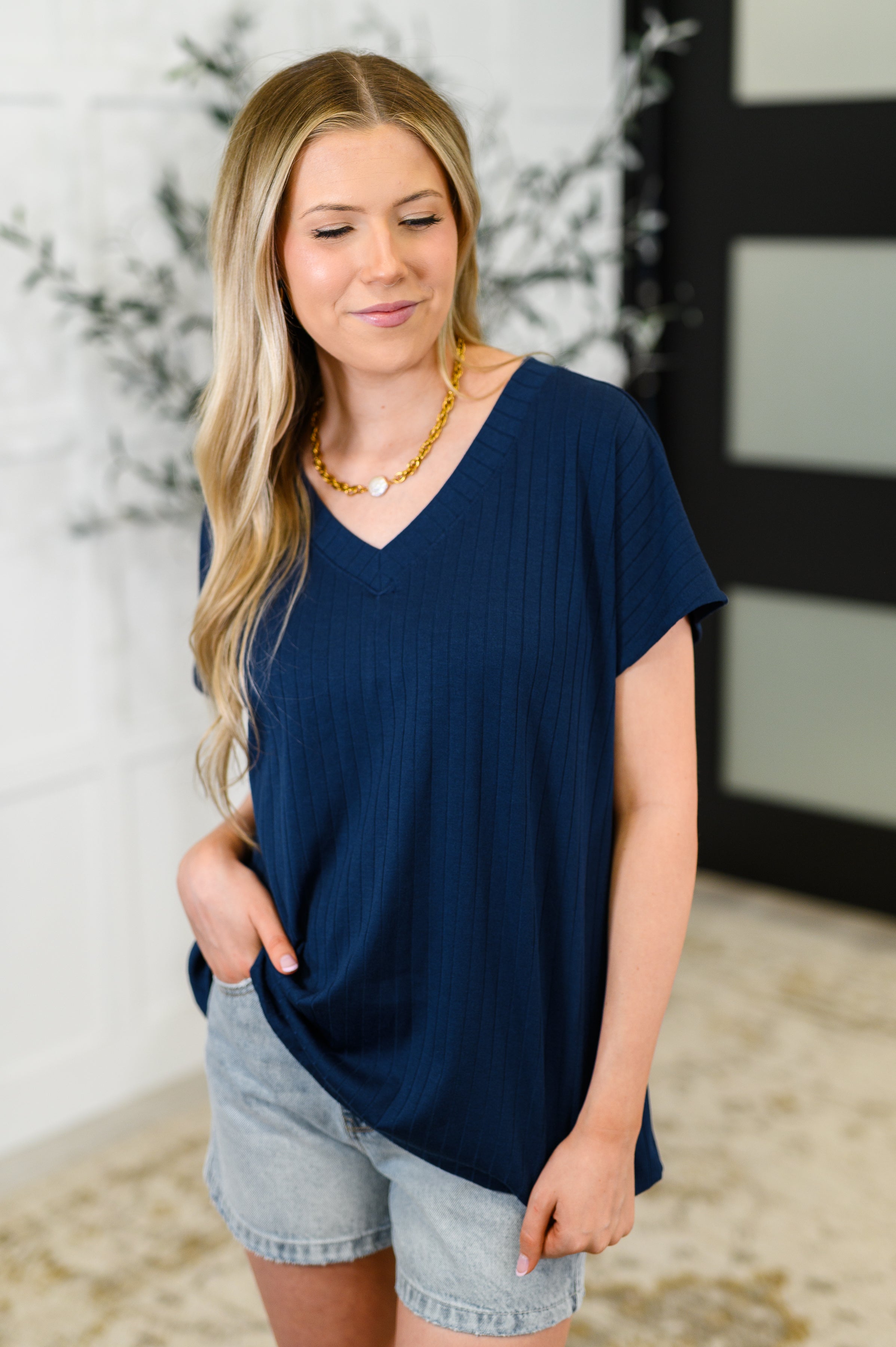 Top Shelf Basic V-Neck Ribbed Tee in Navy Womens Ave Shops- Tilden Co.