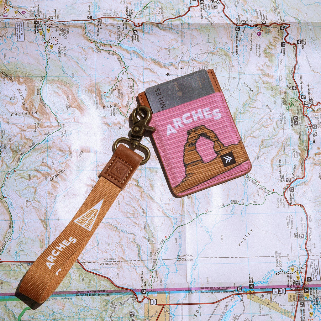 Arches National Park Vertical Wallet    Wallets & Money Clips Thread- Tilden Co.