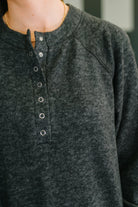Urban Flux Scooped Hi-Low Long Pullover in Black Womens Ave Shops- Tilden Co.