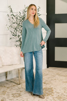 Wind off the Sea V-Neck Relaxed Top Womens Ave Shops- Tilden Co.