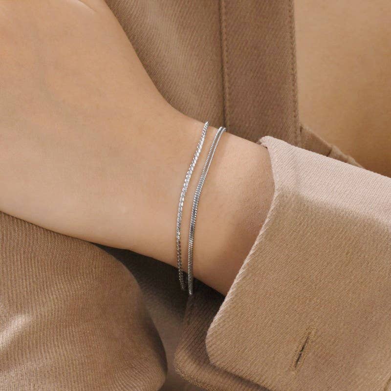 18K STAINLESS STEEL LAYERED BRACELET Silver Silver JOSSLYN by wall to wall- Tilden Co.