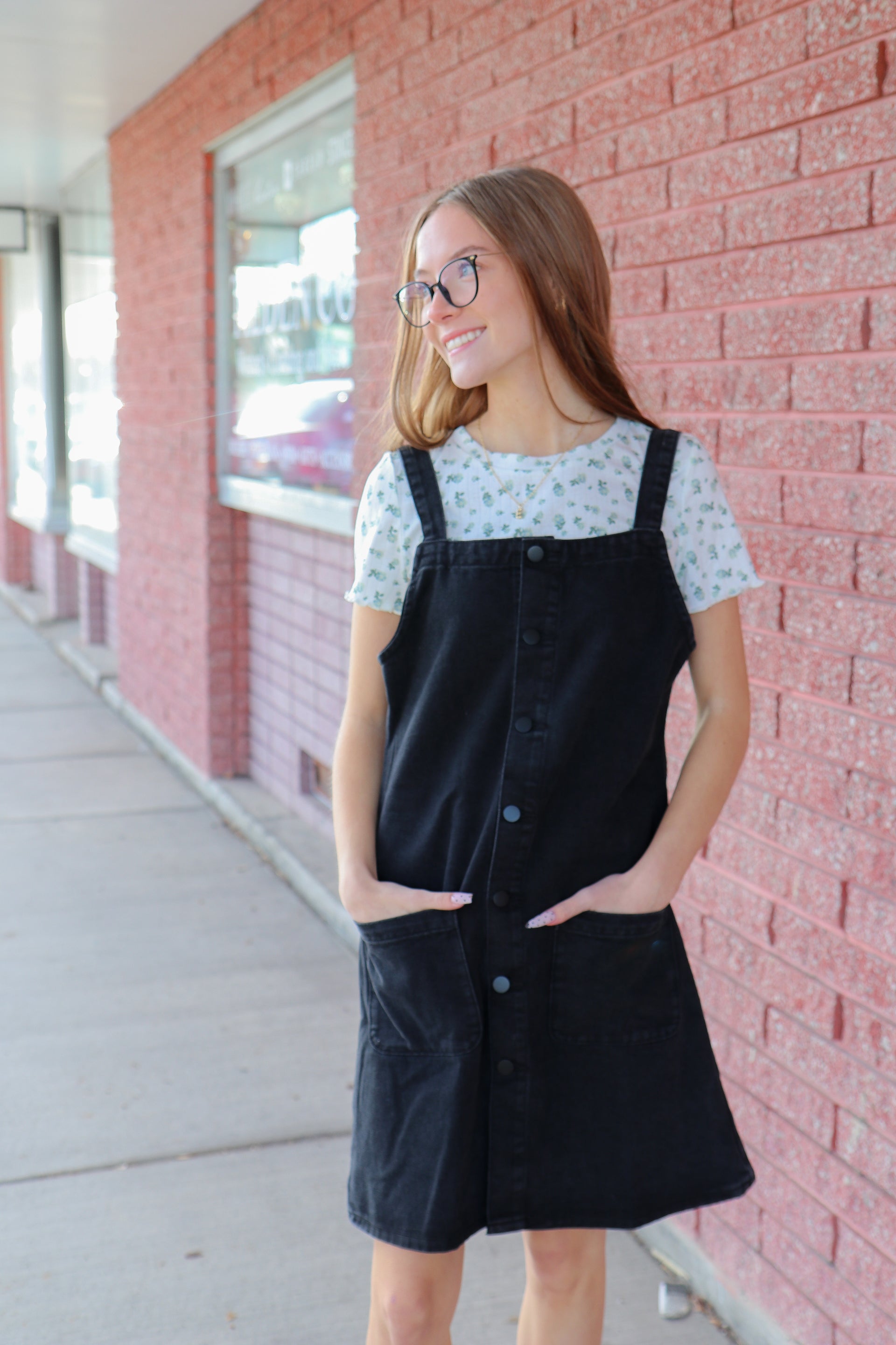 The Montana in Black Wash - L The Montana in Black Wash - L
