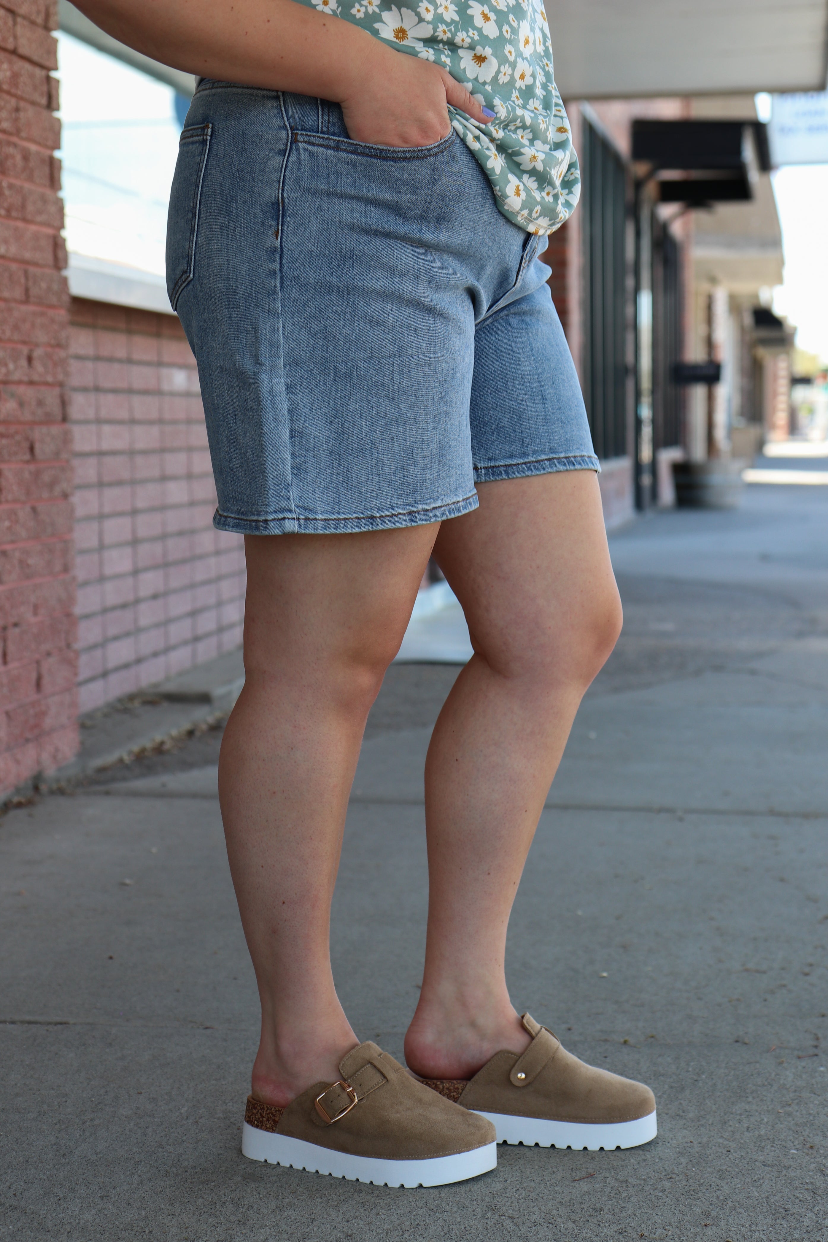 Cierra Platform Clog Sandals Taupe / 5 Taupe 5 Sandals Wild Diva- Tilden Co.