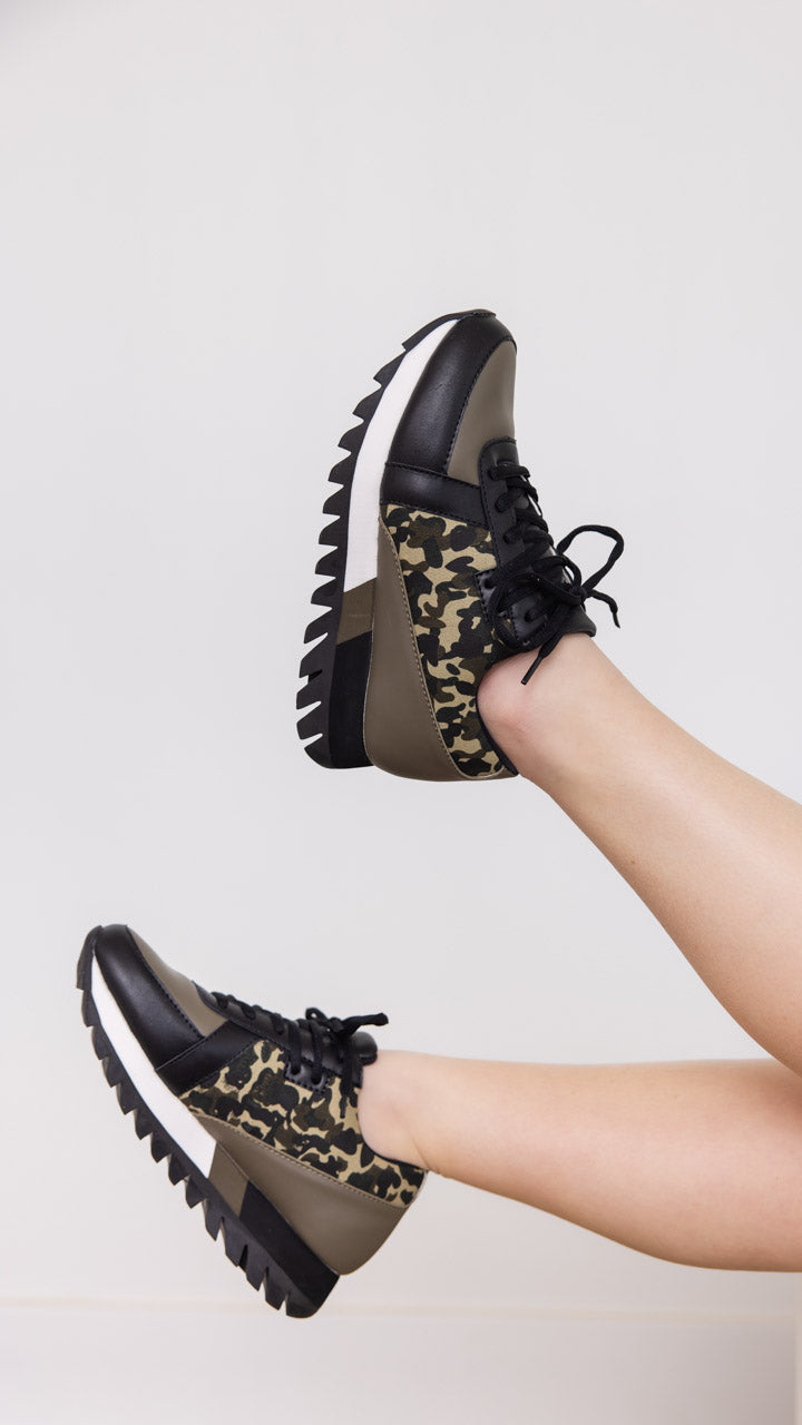 Geri Sneaker in Camo 120 Sneakers Naughty Monkey- Tilden Co.