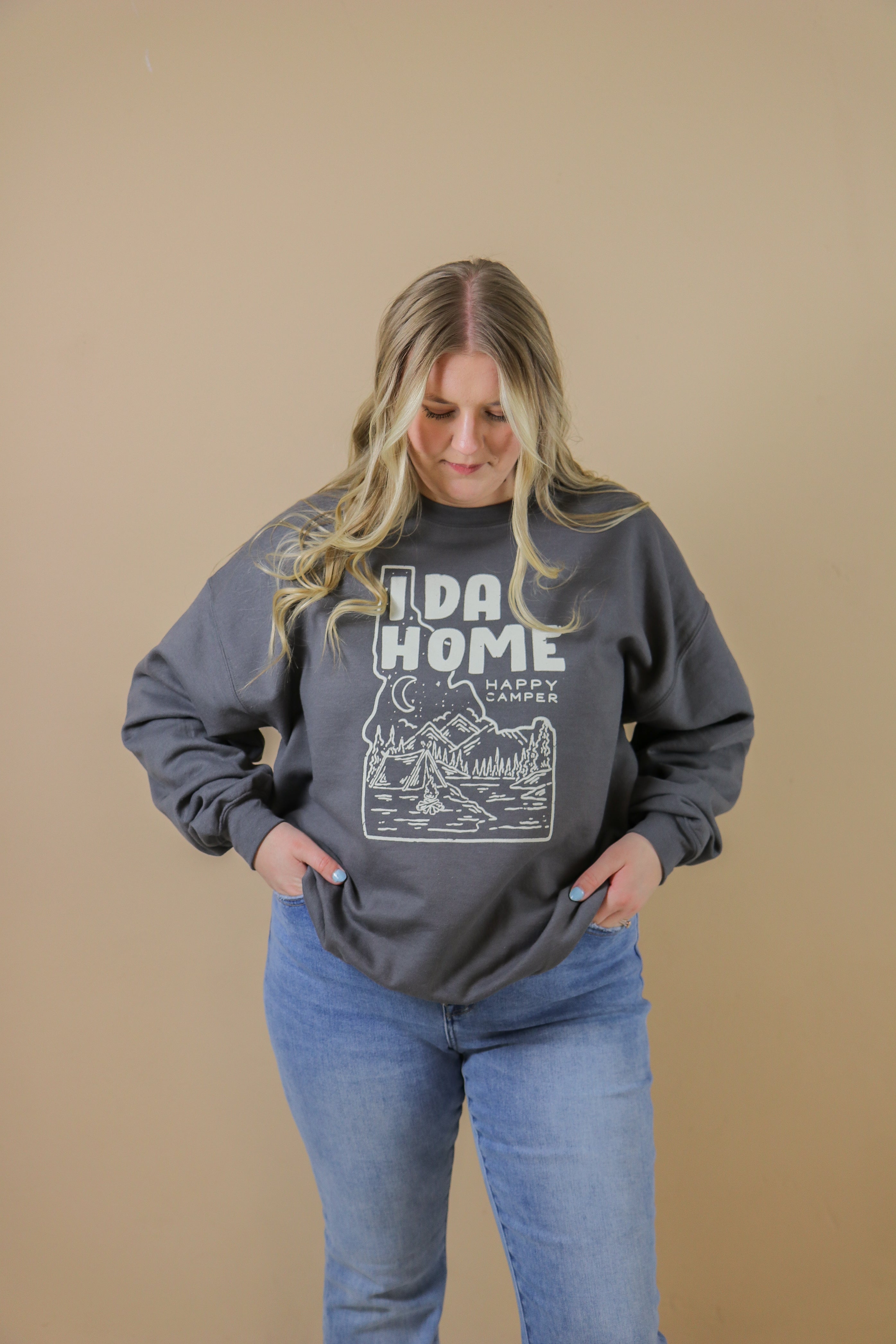 IdaHome Sweatshirt Graphic Sweatshirt Benie- Tilden Co.