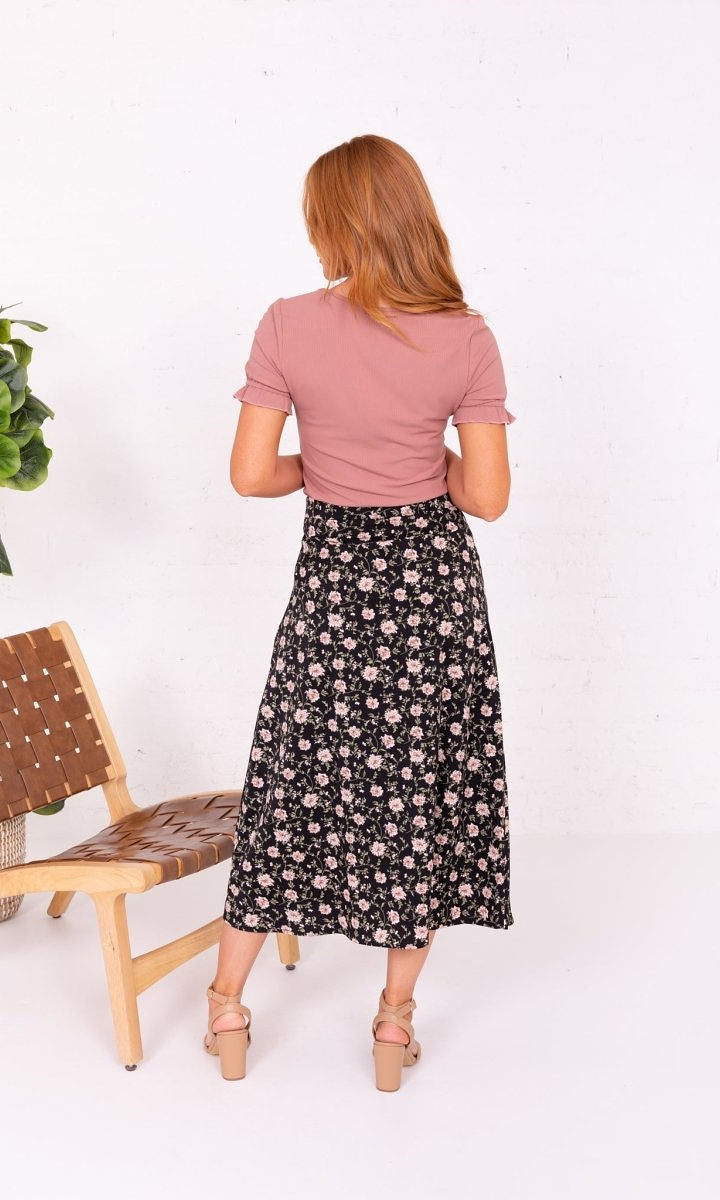 Midi Skirt in Black Bloom    Skirt Mikarose- Tilden Co.