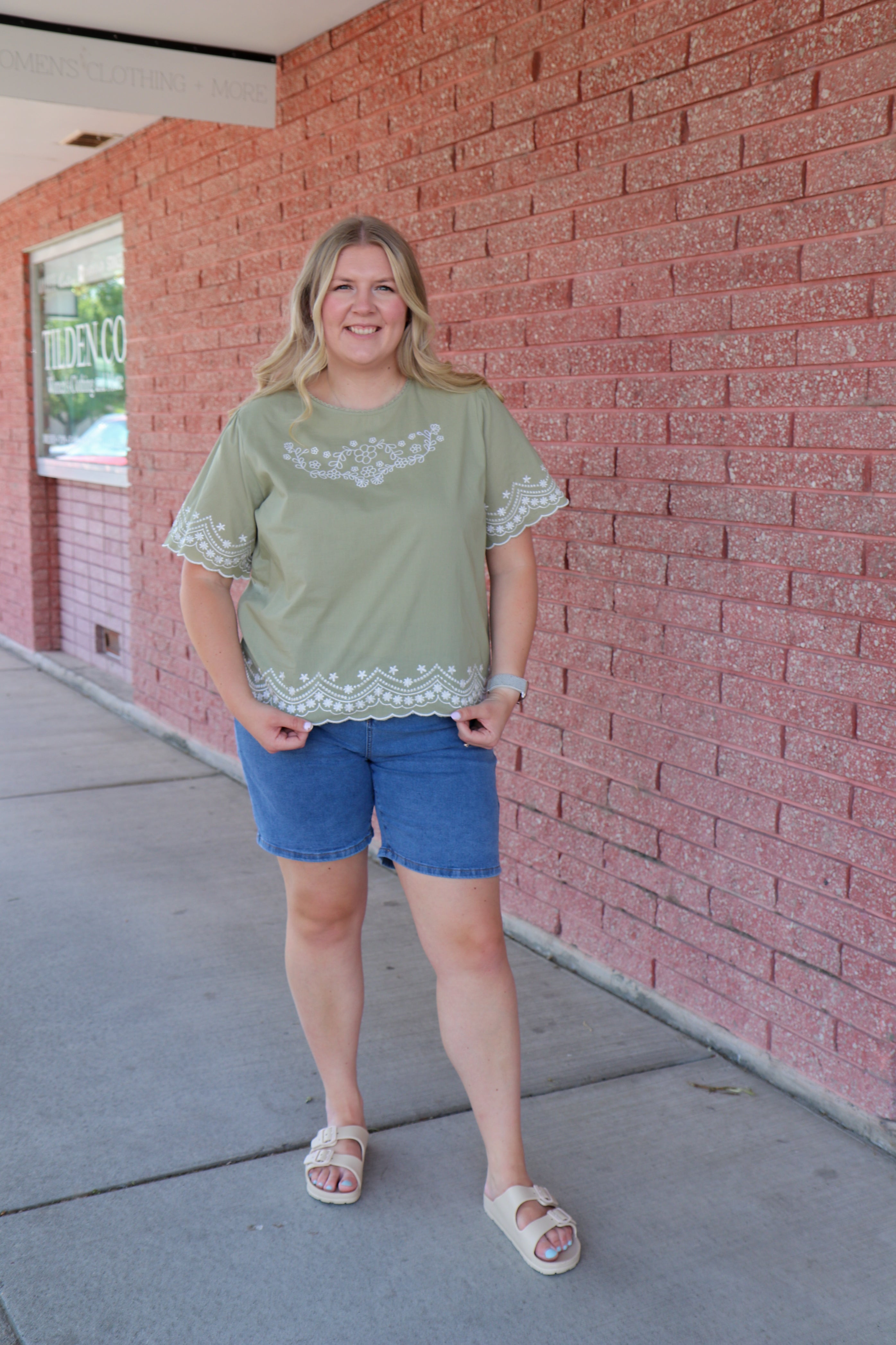 Floral Embroidered Blouse Blouse Tea n Rose- Tilden Co.