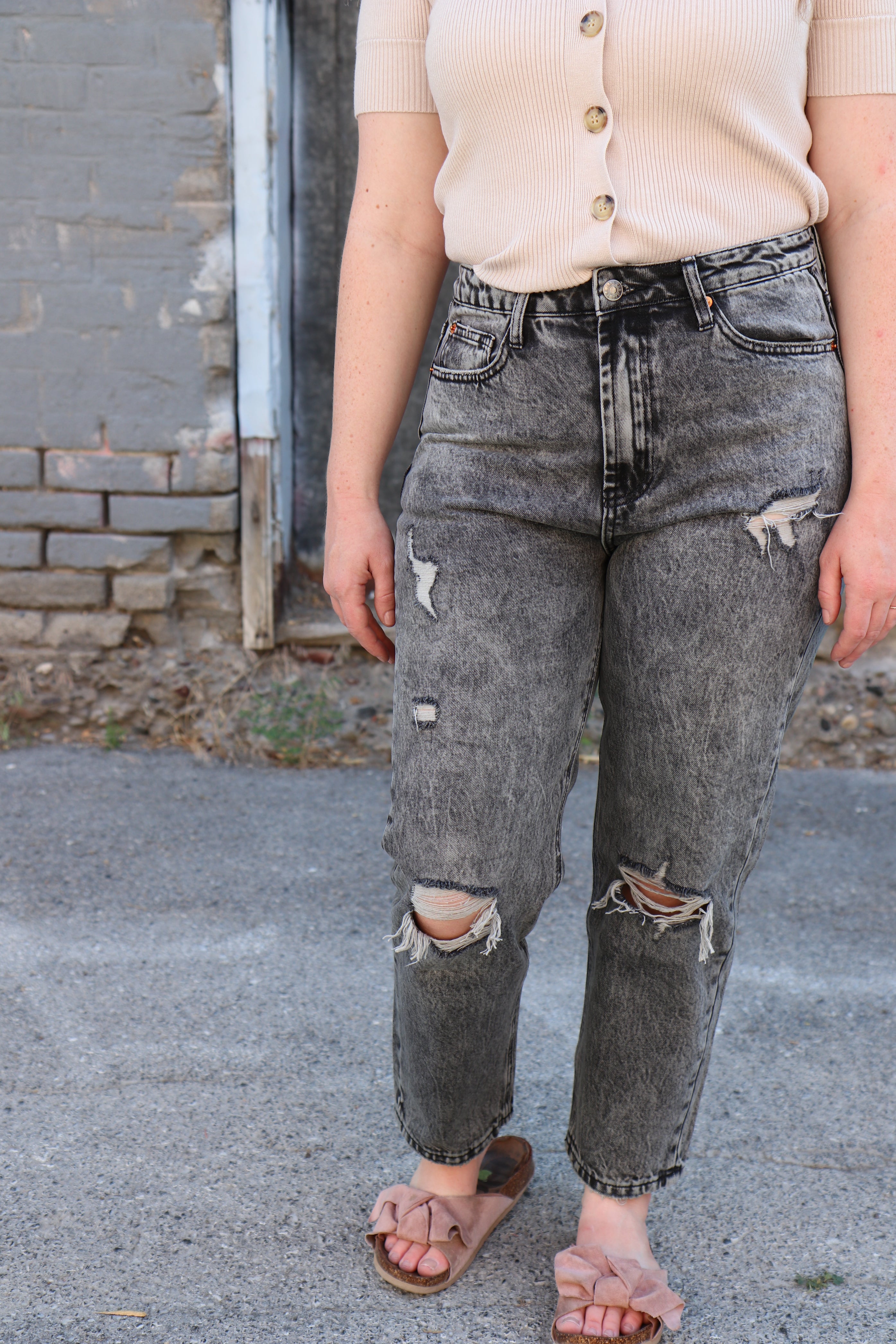 Mid Rise Crop Distressed Mom Fit Jeans Jeans Tea n Rose- Tilden Co.