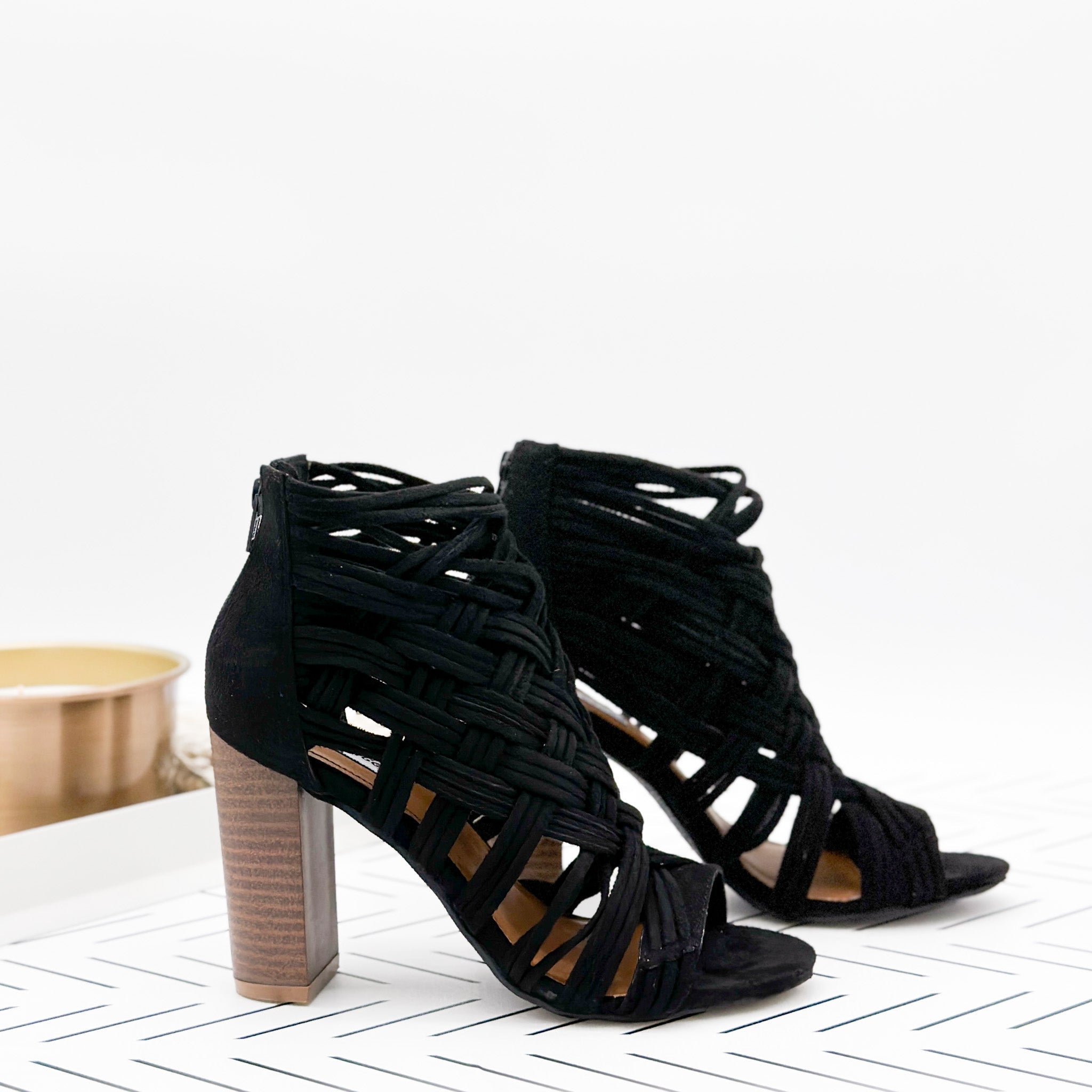 Silica Heel in Black Shoes Ave Shops- Tilden Co.