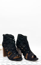 Silica Heel in Black Shoes Ave Shops- Tilden Co.