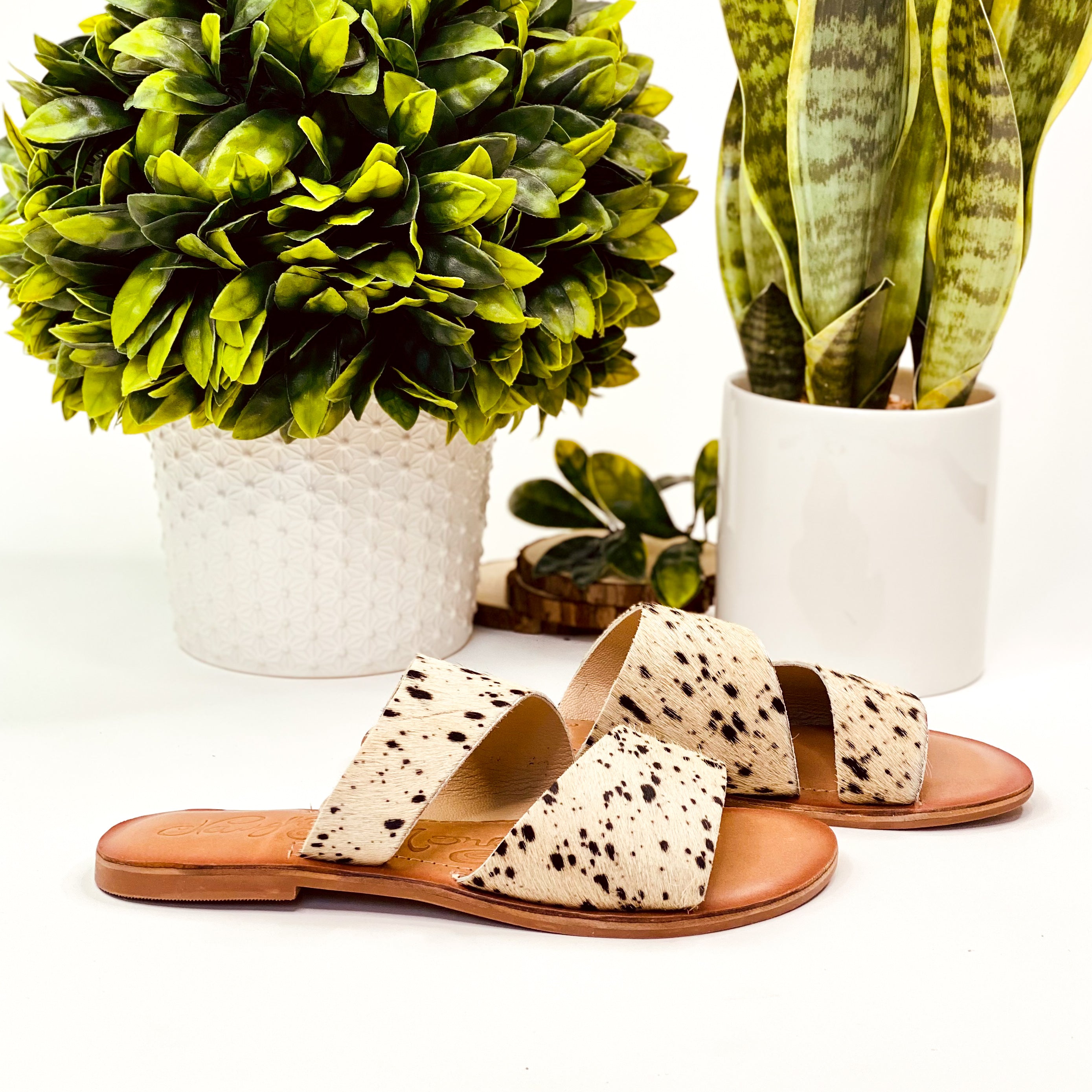 Spirited Sandals in Black and White 130 Sandals Naughty Monkey- Tilden Co.