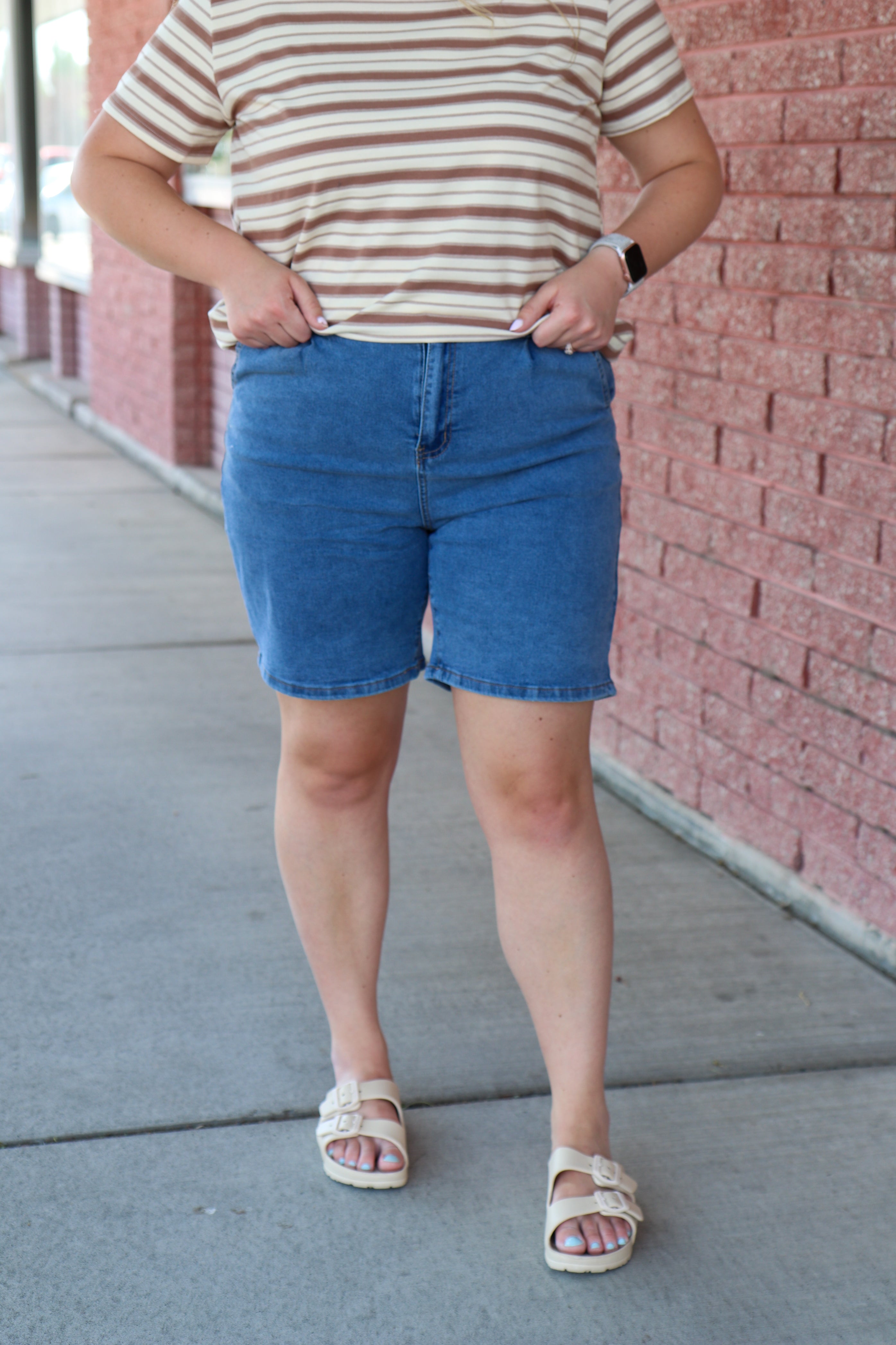 High-Rise Bermuda Denim Shorts Bermuda Shorts Polagram- Tilden Co.