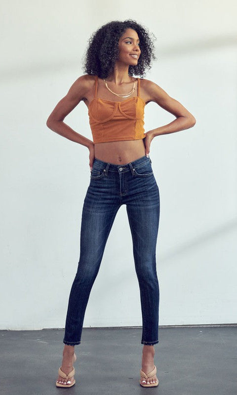 Ashlyn Mid Rise Super Skinny Jeans    Jeans Kancan- Tilden Co.