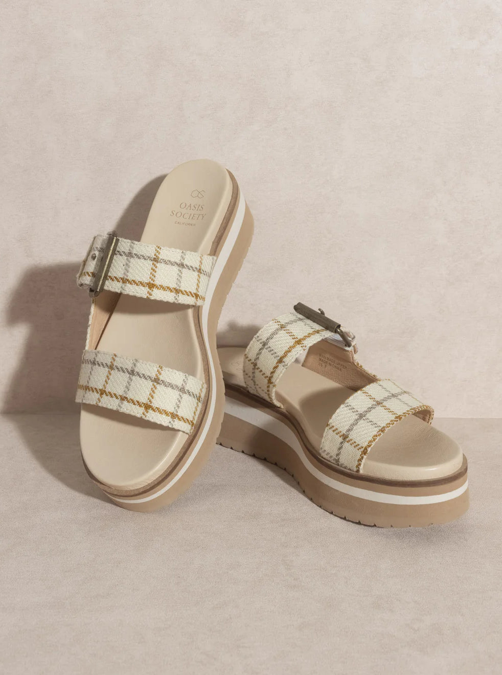 The Teresa Beige | Platform Sandal    Sandals Oasis Society- Tilden Co.